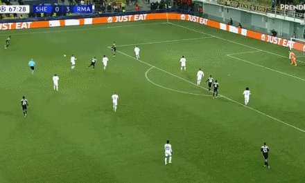1637795547961021094.gif